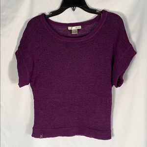 WD-NY Purple Short Sleeve Sweater Size Medium
